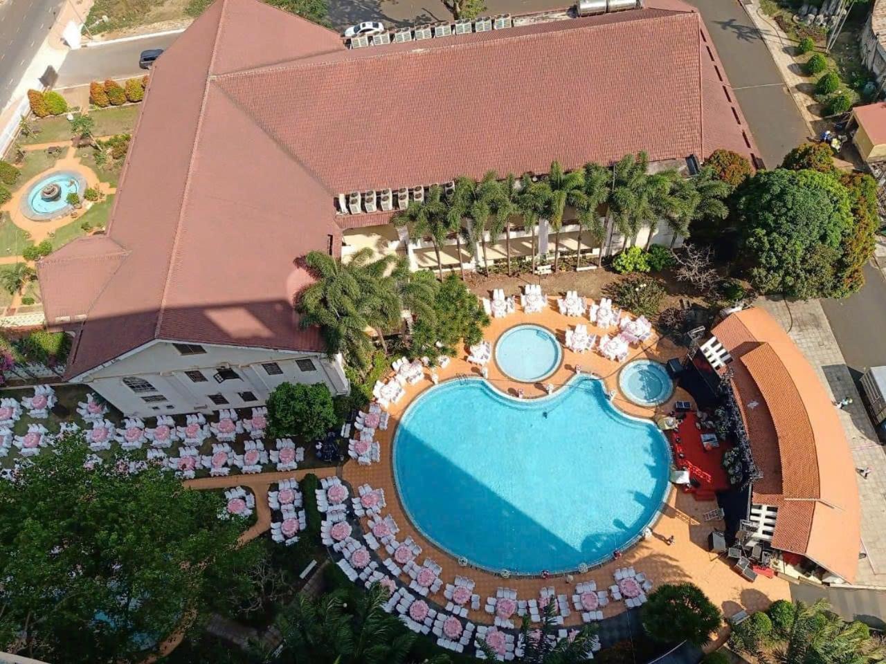 Dakruco Hotel Буон Ма Туот Екстериор снимка