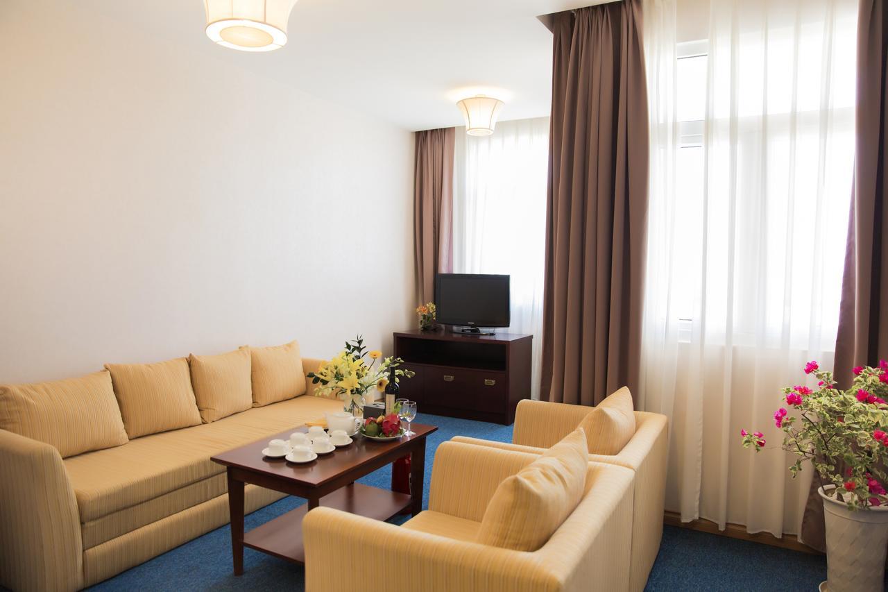Dakruco Hotel Буон Ма Туот Екстериор снимка