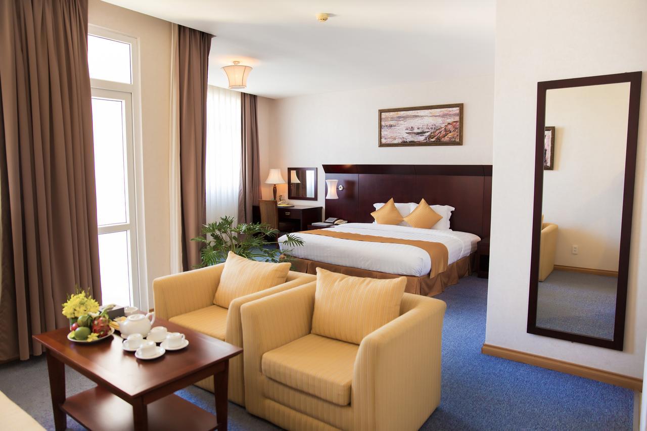 Dakruco Hotel Буон Ма Туот Екстериор снимка